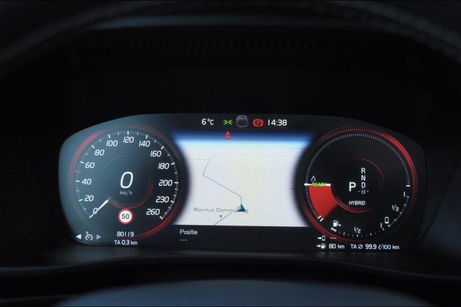 Volvo XC40 T5 262PK Automaat Recharge R-Design Gereserveerd