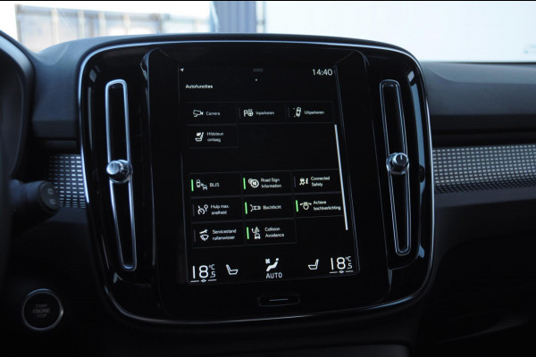 Volvo XC40 T5 262PK Automaat Recharge R-Design Gereserveerd