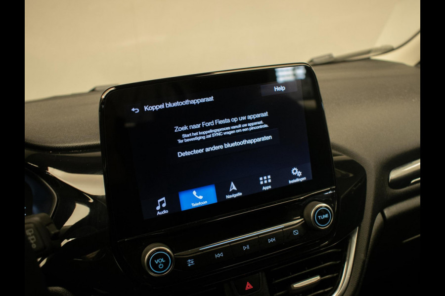 Ford Fiesta 1.1 Sport (APPLE CARPLAY,NAVI,LED,PDC,LANE ASSIST,DAB,BLUETOOTH,SPORTSTOELEN,LM VELGEN,NIEUWE APK,NETTE STAAT)