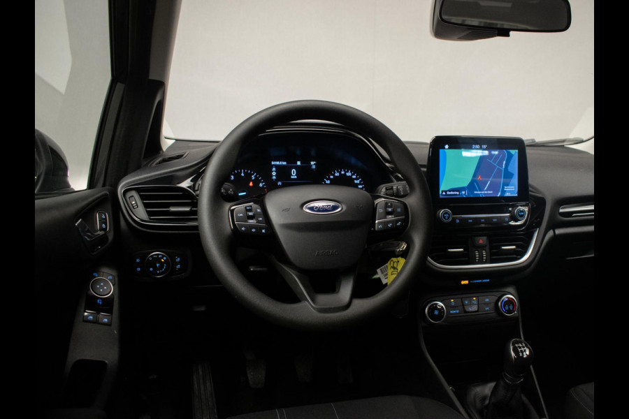 Ford Fiesta 1.1 Sport (APPLE CARPLAY,NAVI,LED,PDC,LANE ASSIST,DAB,BLUETOOTH,SPORTSTOELEN,LM VELGEN,NIEUWE APK,NETTE STAAT)