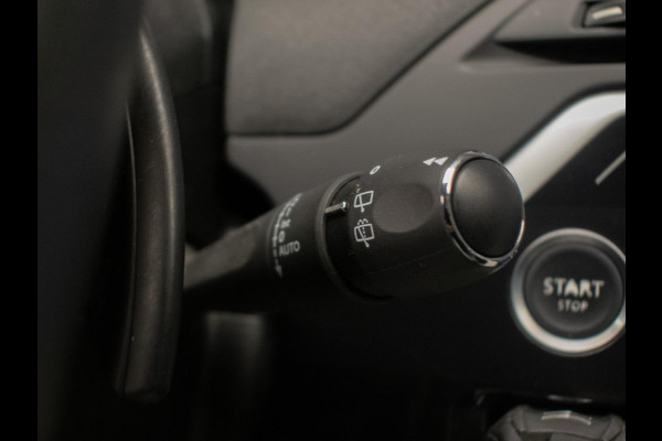 Citroën C4 Grand SpaceTourer 1.2 PureTech Shine 7p. Sport (APPLE CARPLAY,NAVI,CAMERA,360 VIEW,LEDER,GETINT,CLIMATE,SPORTSTOELEN)