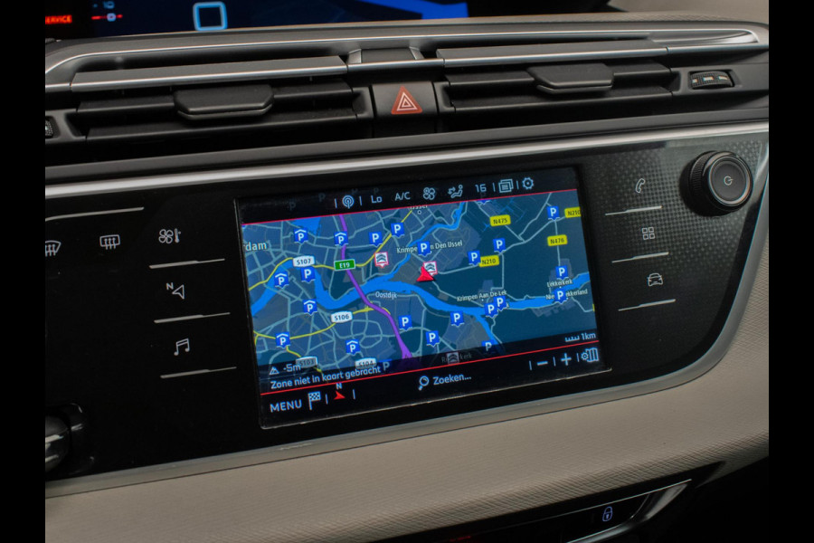 Citroën C4 Grand SpaceTourer 1.2 PureTech Shine 7p. Sport (APPLE CARPLAY,NAVI,CAMERA,360 VIEW,LEDER,GETINT,CLIMATE,SPORTSTOELEN)