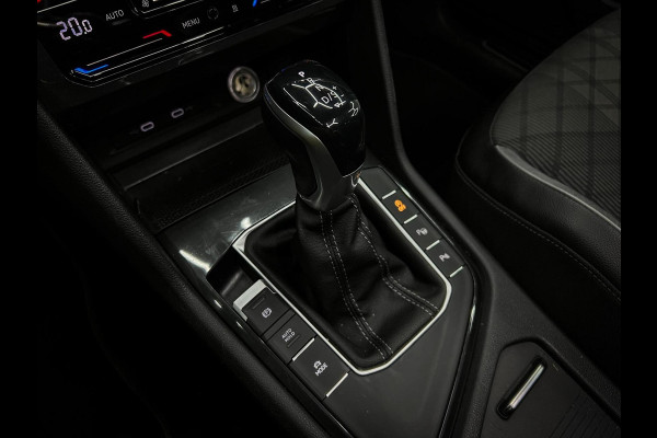 Volkswagen Tiguan 1.5 TSI R-Line Head-up | Pano | Trekhaak
