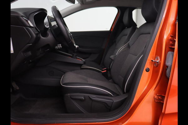 Renault Clio 1.0 TCe Intens | Carplay | Navigatie | Camera | Keyless | Full LED | Climate control | Half leder | Cruise control | Parkeerhulp