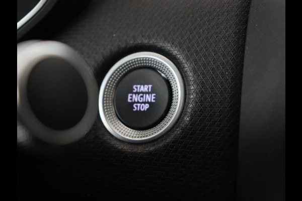 Renault Clio 1.0 TCe Intens | Carplay | Navigatie | Camera | Keyless | Full LED | Climate control | Half leder | Cruise control | Parkeerhulp