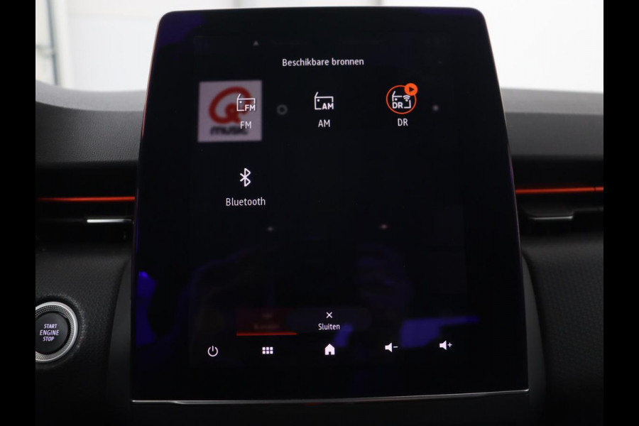 Renault Clio 1.0 TCe Intens | Carplay | Navigatie | Camera | Keyless | Full LED | Climate control | Half leder | Cruise control | Parkeerhulp