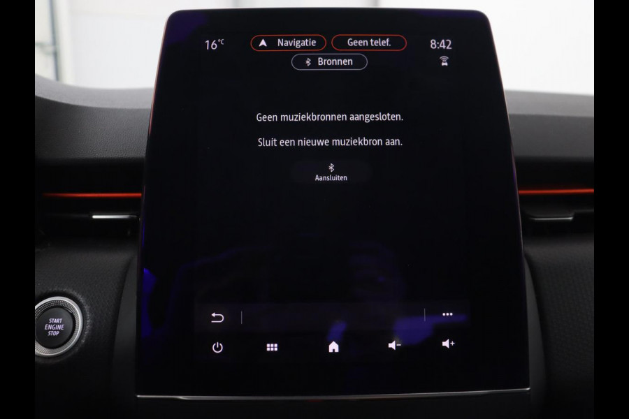 Renault Clio 1.0 TCe Intens | Carplay | Navigatie | Camera | Keyless | Full LED | Climate control | Half leder | Cruise control | Parkeerhulp