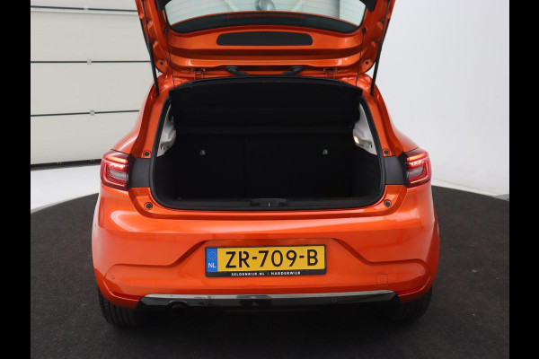 Renault Clio 1.0 TCe Intens | Carplay | Navigatie | Camera | Keyless | Full LED | Climate control | Half leder | Cruise control | Parkeerhulp