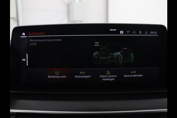 BMW 5 Serie 520i M Sport | Leder | Stoelverwarming | Carplay | 19'' | Sportstoelen | Live Cockpit | Navigatie | Parkeerhulp | Adaptief LED | Memory | Keyless start