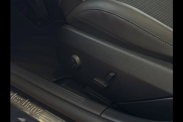 Mercedes-Benz C-Klasse 300e 313PK PHEV 12/2024 AVANTGARDE TREKHAAK HALF LEER CAMERA ELEK/STOEL/VERWARMD 12/2024 PHEV PLUG IN HYBRIDE phev