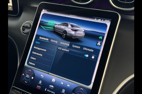 Mercedes-Benz C-Klasse 300e 313PK PHEV 12/2024 AVANTGARDE TREKHAAK HALF LEER CAMERA ELEK/STOEL/VERWARMD 12/2024 PHEV PLUG IN HYBRIDE phev