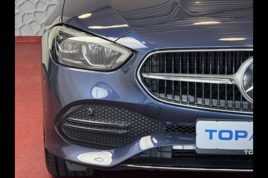 Mercedes-Benz C-Klasse 300e 313PK PHEV 12/2024 AVANTGARDE TREKHAAK HALF LEER CAMERA ELEK/STOEL/VERWARMD 12/2024 PHEV PLUG IN HYBRIDE phev