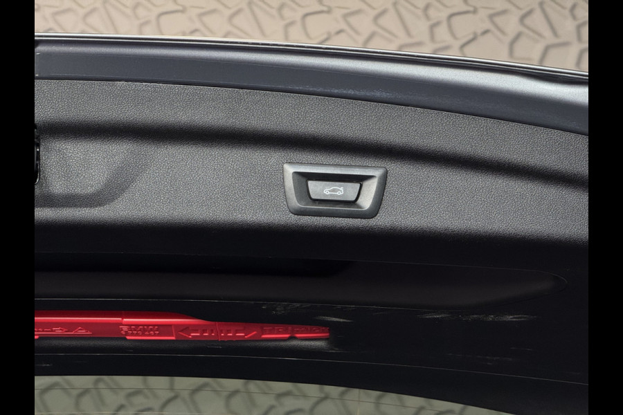 BMW 2 Serie Active Tourer ✅ 230E ✅ XDRIVE 326 PK M SPORT LED ELEK.KLEP CAMERA WEGKLAPBARE.TREKHAAK 04/2024 AWD 4X4 4WD M-Sportpakket  PHEV