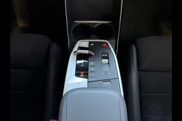 BMW 2 Serie Active Tourer ✅ 230E ✅ XDRIVE 326 PK M SPORT LED ELEK.KLEP CAMERA WEGKLAPBARE.TREKHAAK 04/2024 AWD 4X4 4WD M-Sportpakket  PHEV