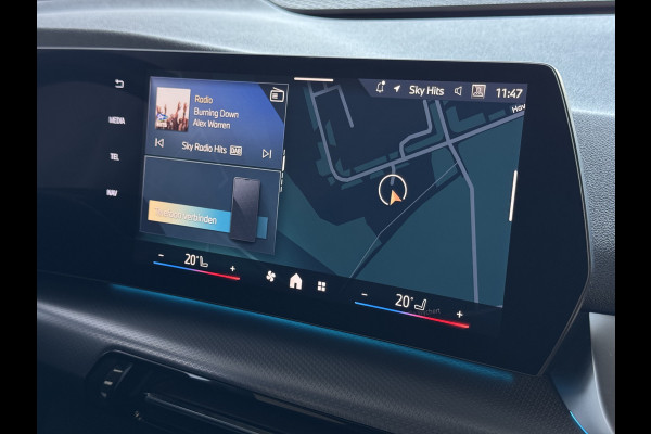 BMW 2 Serie Active Tourer ✅ 230E ✅ XDRIVE 326 PK M SPORT LED ELEK.KLEP CAMERA WEGKLAPBARE.TREKHAAK 04/2024 AWD 4X4 4WD M-Sportpakket  PHEV