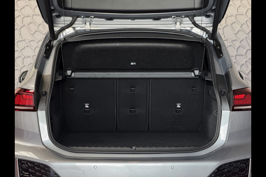 BMW 2 Serie Active Tourer ✅ 230E ✅ XDRIVE 326 PK M SPORT LED ELEK.KLEP CAMERA WEGKLAPBARE.TREKHAAK 04/2024 AWD 4X4 4WD M-Sportpakket  PHEV