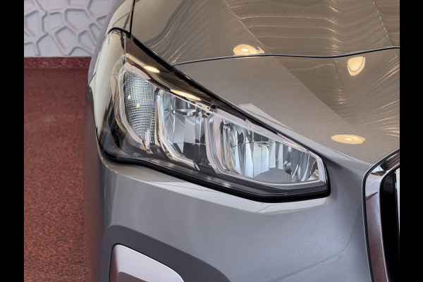 BMW 2 Serie Active Tourer ✅ 230E ✅ XDRIVE 326 PK M SPORT LED ELEK.KLEP CAMERA WEGKLAPBARE.TREKHAAK 04/2024 AWD 4X4 4WD M-Sportpakket  PHEV