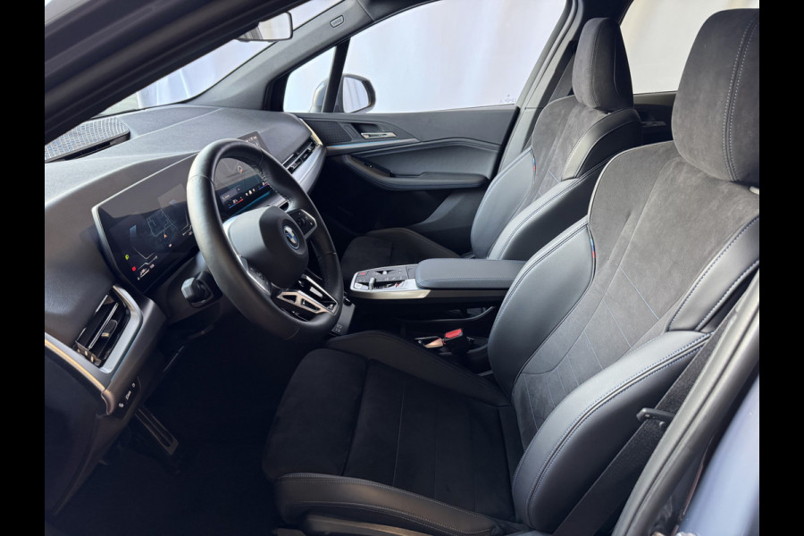 BMW 2 Serie Active Tourer ✅ 230E ✅ XDRIVE 326 PK M SPORT LED ELEK.KLEP CAMERA WEGKLAPBARE.TREKHAAK 05/2024 AWD 4X4 4WD M-Sportpakket PHEV