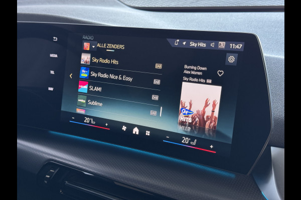 BMW 2 Serie Active Tourer ✅ 230E ✅ XDRIVE 326 PK M SPORT LED ELEK.KLEP CAMERA WEGKLAPBARE.TREKHAAK 05/2024 AWD 4X4 4WD M-Sportpakket PHEV