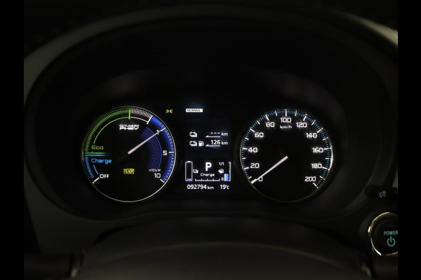 Mitsubishi Outlander 2.4 PHEV Intense | Trekhaak | Stoelverwarming | Leder/Alcantara | Camera | Carplay | Navigatie | Full LED | Cruise control | Plug In