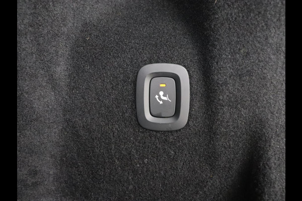 Volvo XC60 2.0 Recharge T6 AWD Inscription | Panoramadak | Trekhaak | Leder | Stoel & stuurverwarming | Adaptive cruise | Camera | Harman/Kardon | Navigatie | Memory | 20'' | Carplay | PHEV | Plug In