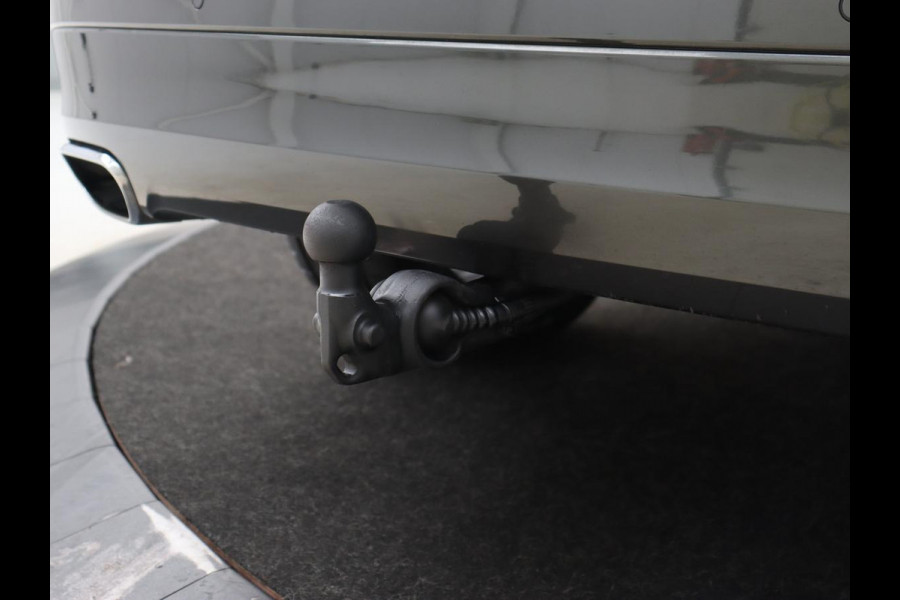 Volvo XC60 2.0 Recharge T6 AWD Inscription | Panoramadak | Trekhaak | Leder | Stoel & stuurverwarming | Adaptive cruise | Camera | Harman/Kardon | Navigatie | Memory | 20'' | Carplay | PHEV | Plug In