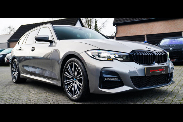 BMW 3 Serie Touring 318i Executive Edition | M Pakket | Elektrische achterklep