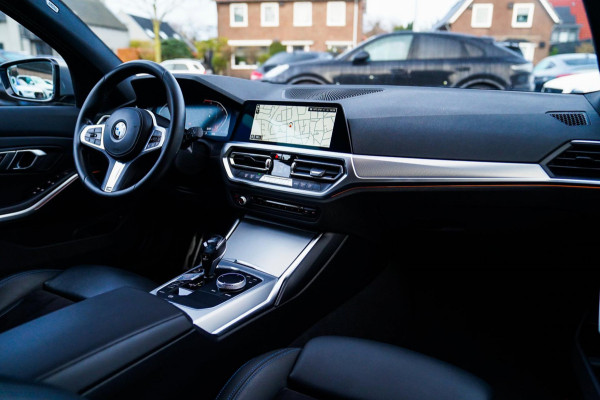 BMW 3 Serie Touring 318i Executive Edition | M Pakket | Elektrische achterklep