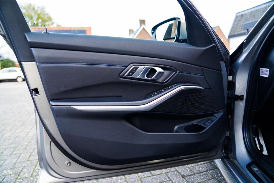 BMW 3 Serie Touring 318i Executive Edition | M Pakket | Elektrische achterklep