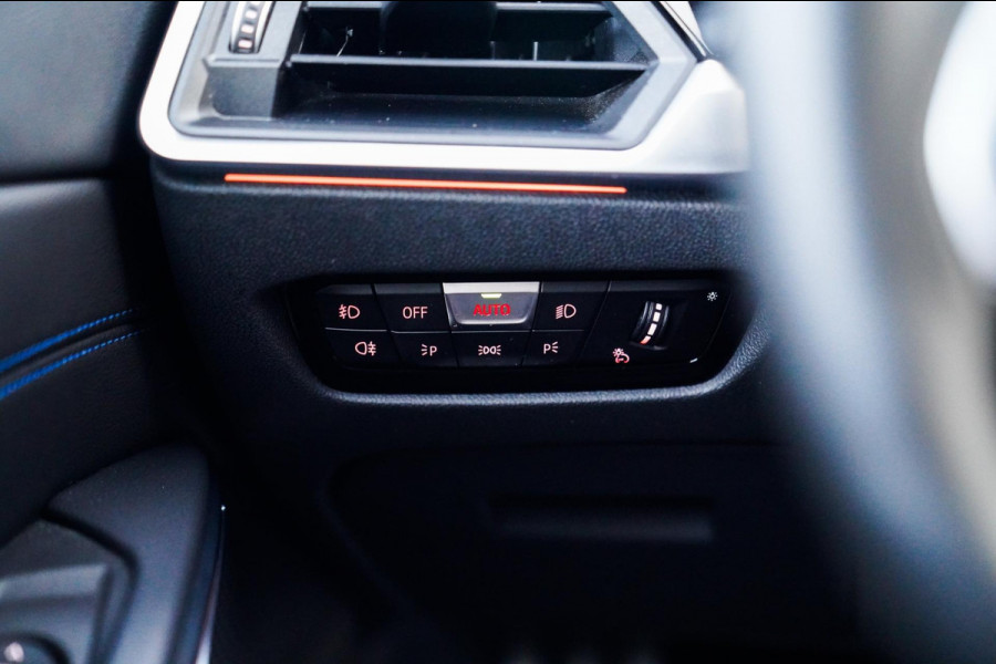 BMW 3 Serie Touring 318i Executive Edition | M Pakket | Elektrische achterklep