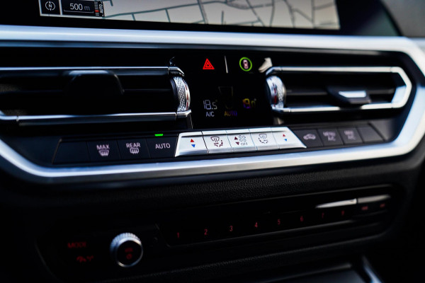 BMW 3 Serie Touring 318i Executive Edition | M Pakket | Elektrische achterklep