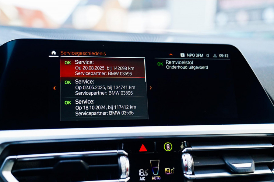 BMW 3 Serie Touring 318i Executive Edition | M Pakket | Elektrische achterklep