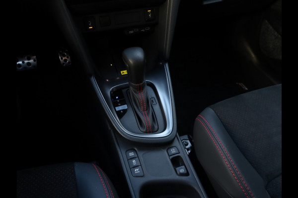 Toyota Yaris Cross 1.5 Hyb 130 GR Sport | JBL | Head Up | El Achterklep