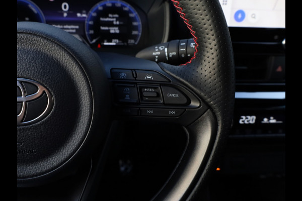 Toyota Yaris Cross 1.5 Hyb 130 GR Sport | JBL | Head Up | El Achterklep