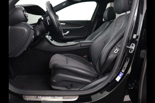 Mercedes-Benz E-Klasse 300e Avantgarde | Panoramadak | Adaptive cruise | Stoelverwarming | Carplay | Camera | Sfeerverlichting | Navigatie | Widescreen | Half leder | PHEV | Plug In