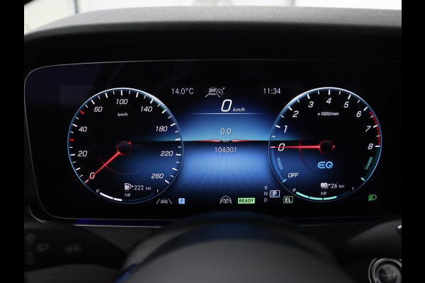 Mercedes-Benz E-Klasse 300e Avantgarde | Panoramadak | Adaptive cruise | Stoelverwarming | Carplay | Camera | Sfeerverlichting | Navigatie | Widescreen | Half leder | PHEV | Plug In