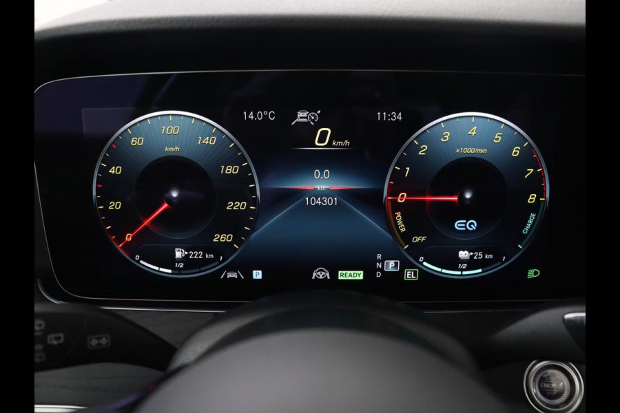 Mercedes-Benz E-Klasse 300e Avantgarde | Panoramadak | Adaptive cruise | Stoelverwarming | Carplay | Camera | Sfeerverlichting | Navigatie | Widescreen | Half leder | PHEV | Plug In