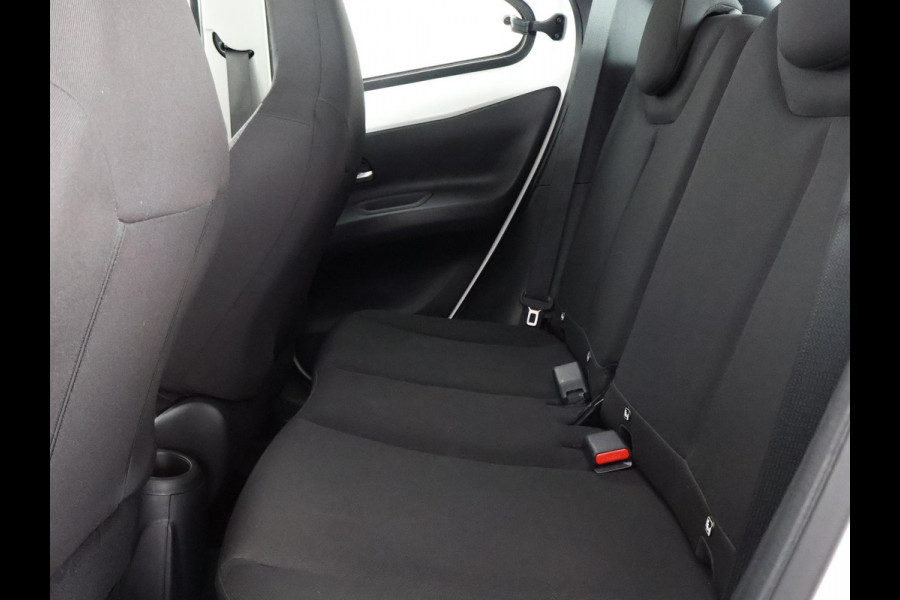 Toyota Aygo X 1.0 VVT-i MT Play | Apple Carplay & Android Auto | Adaptive Cruise Control | Cruise control