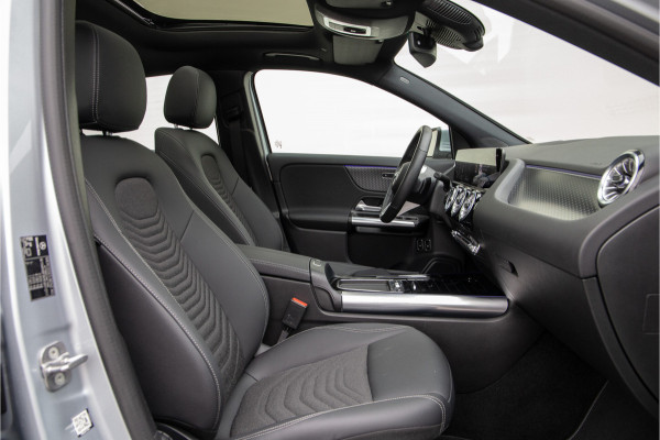 Mercedes-Benz GLA 250 e Luxury Line, Panorama, Key-Less, Hybrid 2024