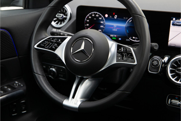 Mercedes-Benz GLA 250 e Luxury Line, Panorama, Key-Less, Hybrid 2024