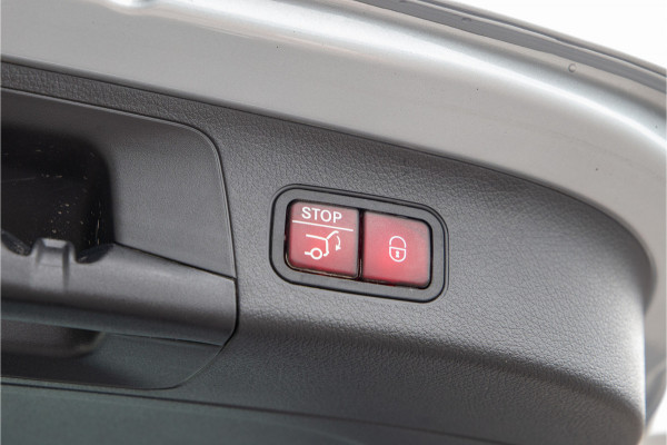 Mercedes-Benz GLA 250 e Luxury Line, Panorama, Key-Less, Hybrid 2024