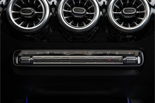 Mercedes-Benz GLA 250 e Luxury Line, Panorama, Key-Less, Hybrid 2024