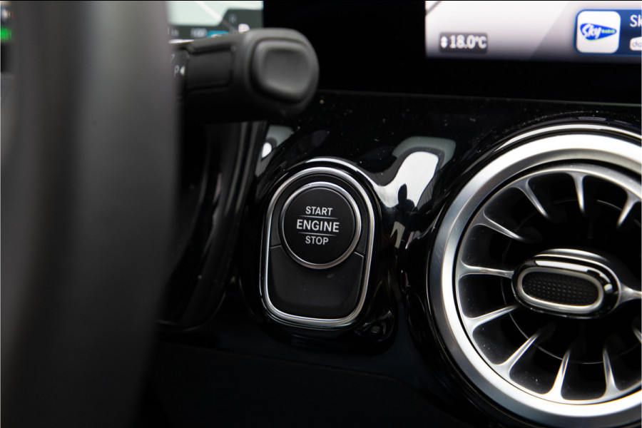 Mercedes-Benz GLA 250 e Luxury Line, Panorama, Key-Less, Hybrid 2024