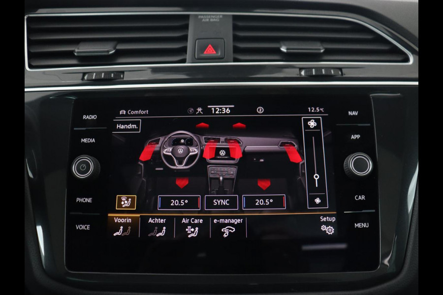 Volkswagen Tiguan 1.4 eHybrid R Line | Panoramadak | Trekhaak | Stoelverwarming | Camera | 20'' | Park Assist | Carplay | Matrix LED | Stuurverwarming | Adaptive cruise | Navigatie | PHEV | Plug In