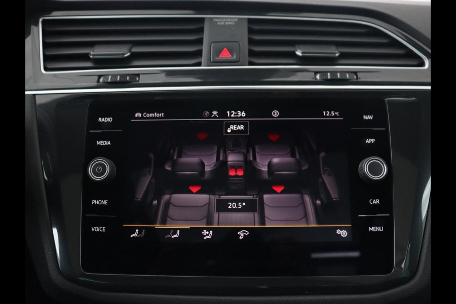 Volkswagen Tiguan 1.4 eHybrid R Line | Panoramadak | Trekhaak | Stoelverwarming | Camera | 20'' | Park Assist | Carplay | Matrix LED | Stuurverwarming | Adaptive cruise | Navigatie | PHEV | Plug In