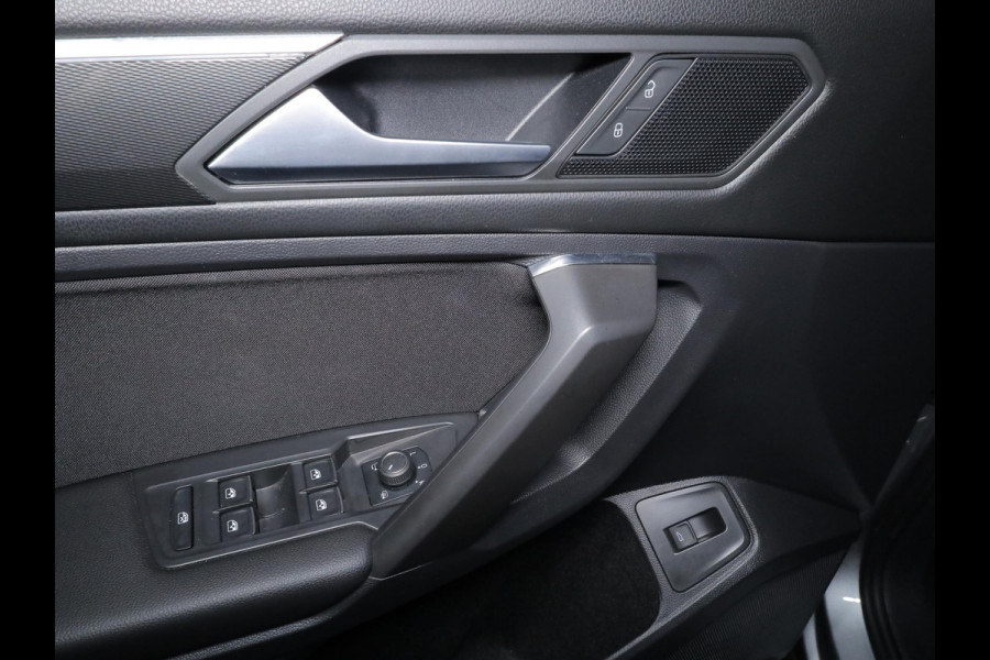 Volkswagen Tiguan Allspace 1.5 TSI Highline Business R 7p. 150pk DSG| Pano-dak| 20'LM-velgen|