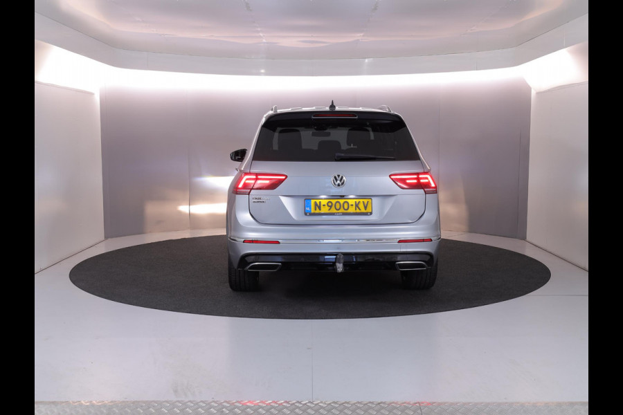 Volkswagen Tiguan Allspace 1.5 TSI Highline Business R 7p. 150pk DSG| Pano-dak| 20'LM-velgen|
