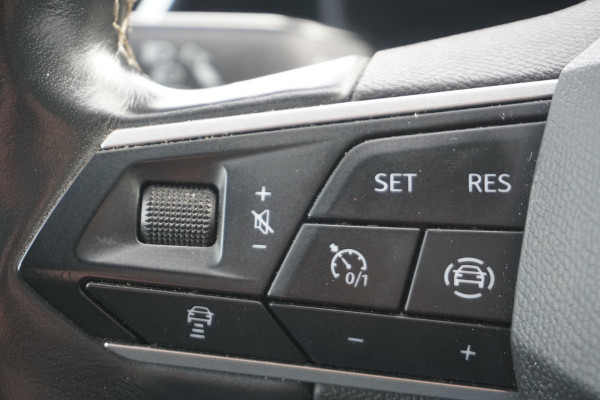 Seat Leon Sportstourer 1.5 TSI Style Launch Edition | CAMERA | ACC | CARPLAY | VIRTUAL COCKPIT |