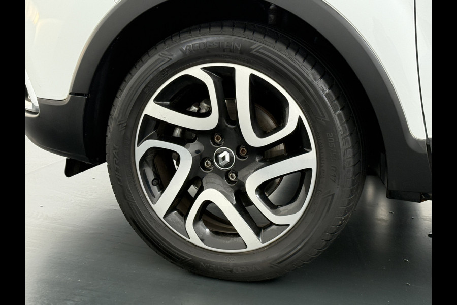 Renault Captur 1.2T 120PK AUT-6 Navi Xmod Camera Trekhaak Ecc Cruise Control Pdc Stoelverwarming Lmv 17" Privacy Glas Bluetooth Keyless Regn-Lichtsensor