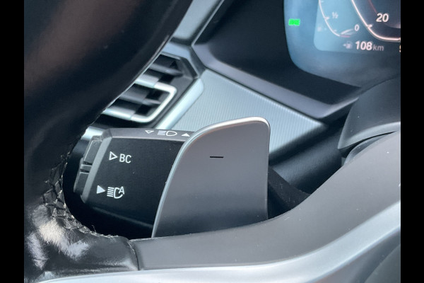 BMW X6 xDrive40i M-Sport Skylounge 360° Laser AirSusp. Pano HK Trekhaak Carbon BOMVOL!